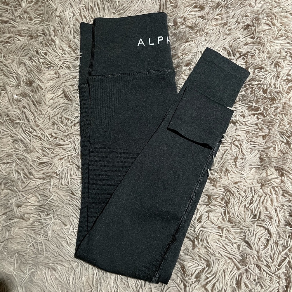Alphalete Halo Leggings!